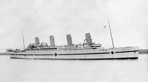 Britannic Titanic 